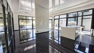  Villa à vendre 7 pièces 203 m²