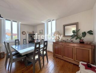  Appartement  vendre 8 pices 165 m