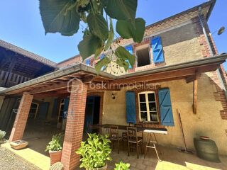  Propri�t�/ch�teau � vendre 13 pi�ces 398 m�