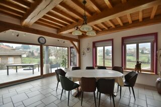  Maison  vendre 9 pices 270 m