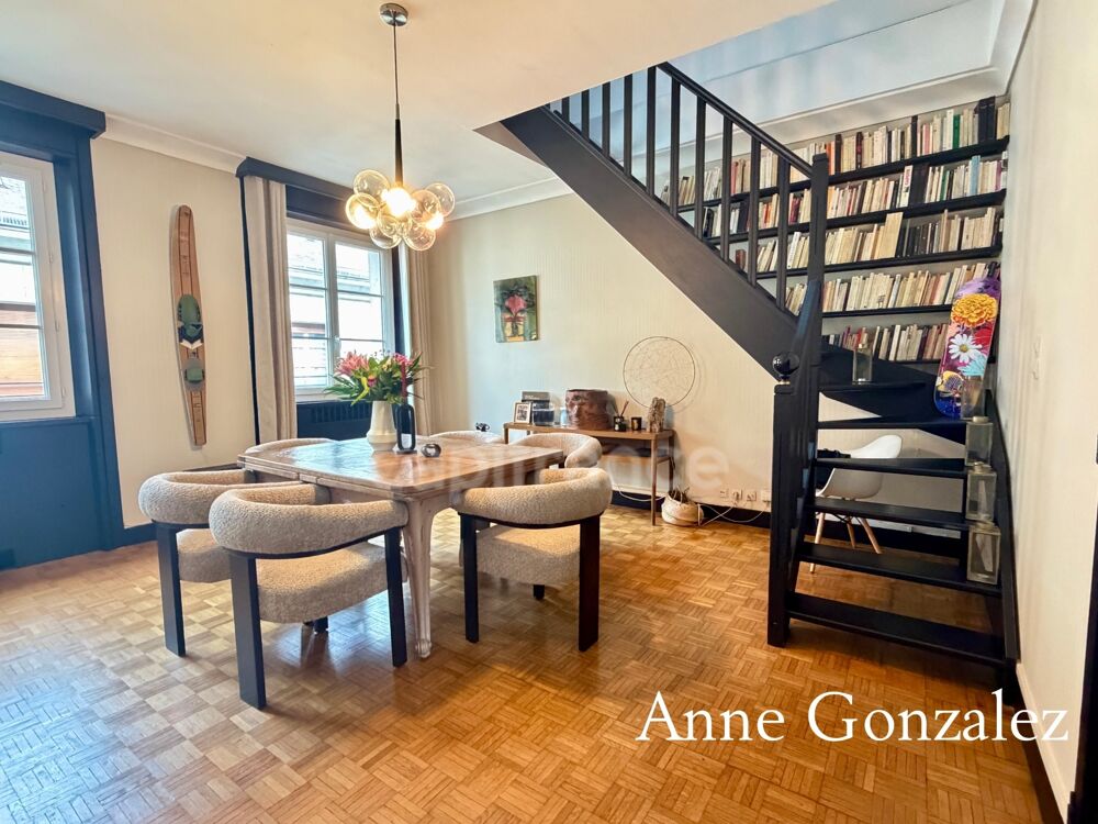 Vente Appartement ORLEANS Coeur de ville entre la place du Martroi et la gare dans une rue calme et prisée, à vendre superbe appartement T4 avec c Orleans