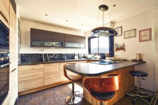  Appartement  vendre 5 pices 113 m