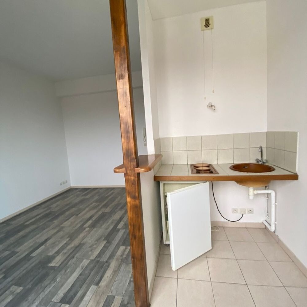 Vente Appartement Dpt Loiret (45),  vendre MONTARGIS appartement T1 de 24 m Montargis