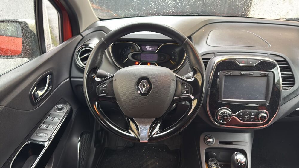 Captur 1.2 TCe 120 EDC6 Zen 2014 occasion 57600 Forbach