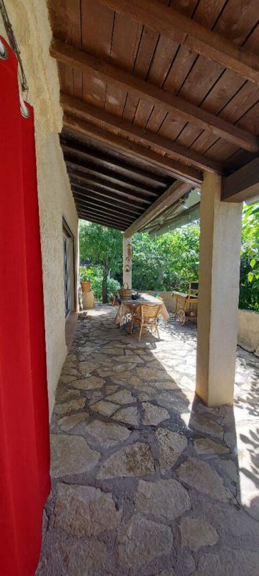 Vente Maison GARD. 30.NIMES. Quartier La Cigale. Belle maison de 119 m2 sur terrain arboré de 1250 m² avec piscine 10 X 6 ? Dépendance ? Capi Nimes