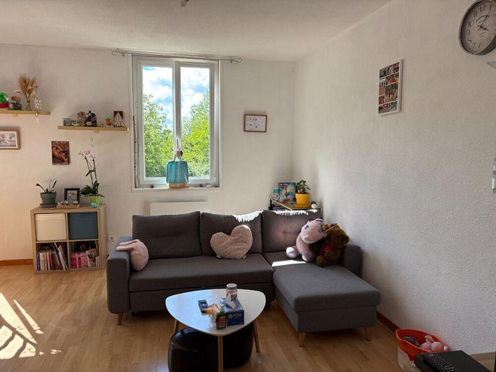 Vente Appartement Appartement loué Clairvaux Les Lacs 3 pièce(s) 76 m2 + garage Clairvaux les lacs