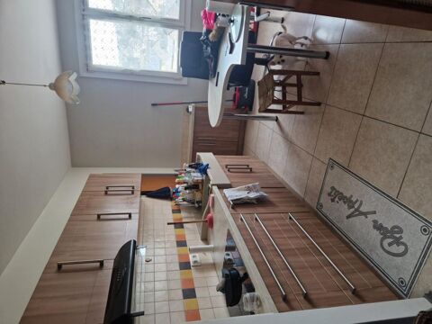   Appartement F3 Appartement - 4 pi�ce(s) - 73 m�