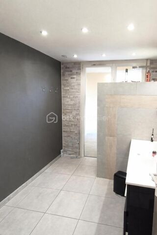  Maison � vendre 8 pi�ces 146 m�