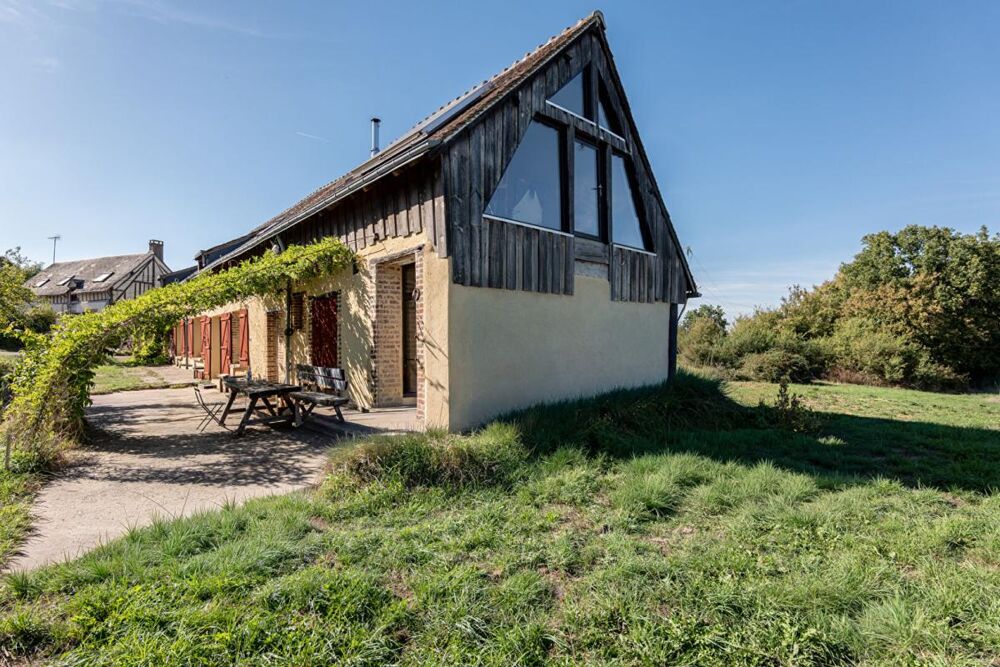 LIEUX UNIQUES ® x PROPRIÉTÉS PRIVÉES ® PROPOSE BELLE LONGÈRE 202 M² SUR UN TERRAIN DE 9051 M² - BOURSAY