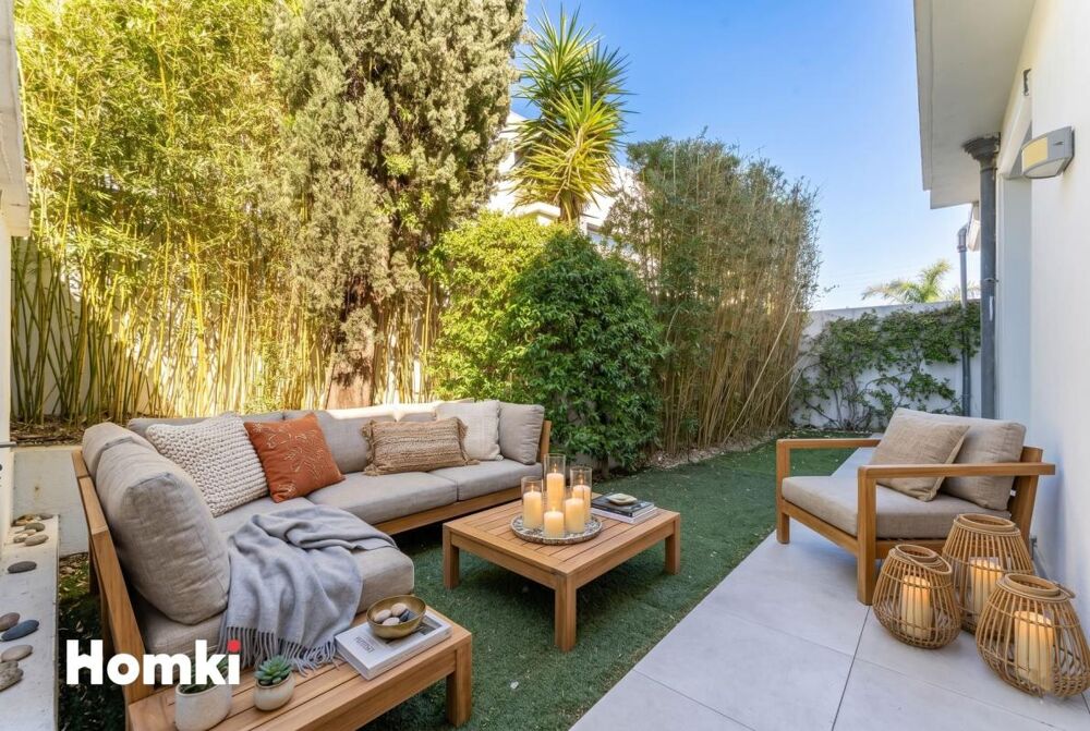Vente Appartement Appartement T4 de 107 m² à Marseille 13007, Rue des Flots Bleus Marseille 7