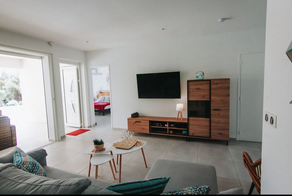 à vendre  Villa Sainte-Anne (97180)