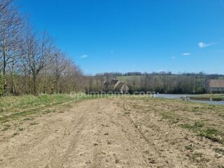  Terrain � vendre 704 m�
