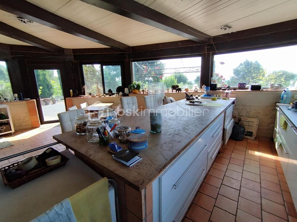 � vendre  Propri�t�/ch�teau Clermont-l'H�rault (34800)