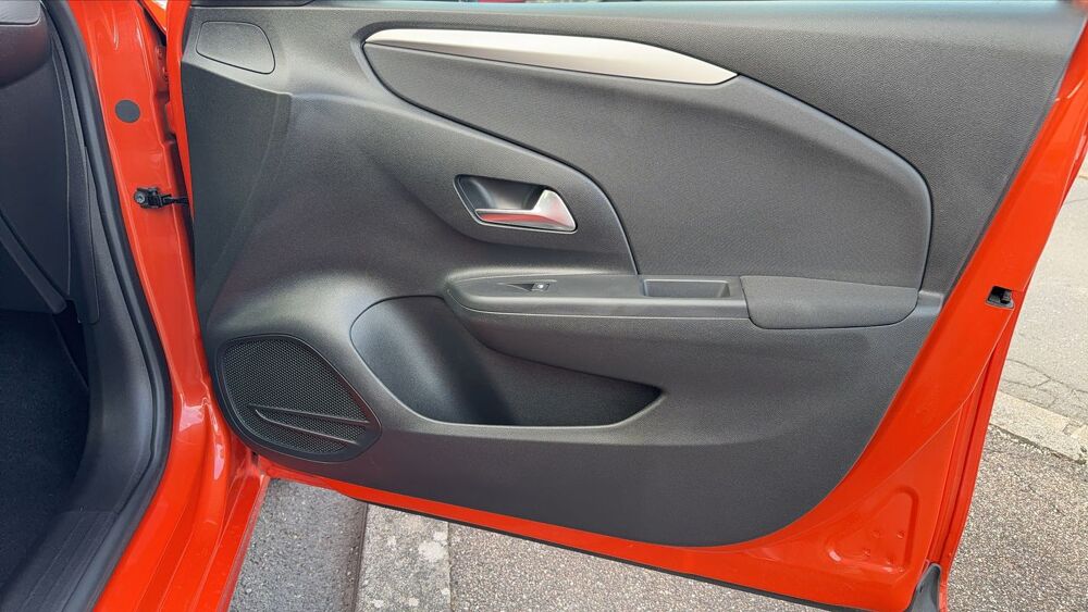 Corsa VI 1.2 Turbo 100 BVA8 Ultimate 2021 occasion 57970 Yutz