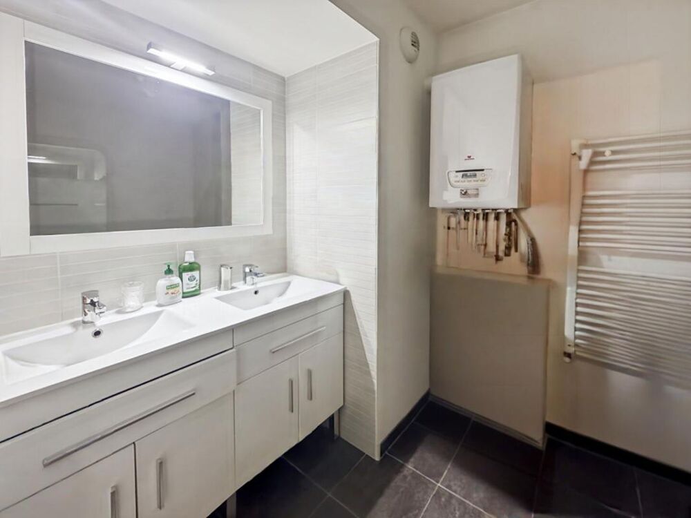 Vente Appartement Anglet central 3 pièce(s) 65 m2 + terrasses/loggias + pkg intérieur Anglet