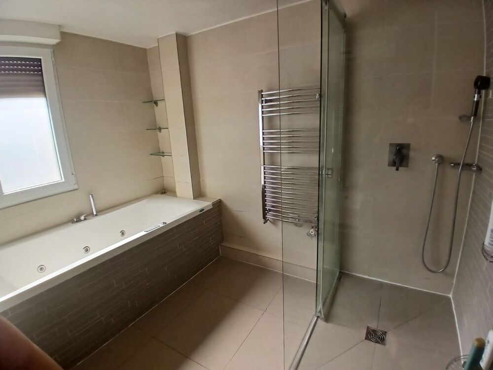 Location Appartement Appartement de 93m2 à louer sur Saint-Cloud Saint cloud