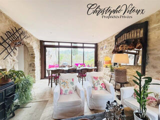  Proprit/chteau  vendre 6 pices 142 m