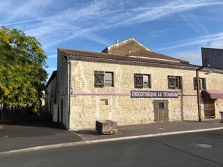  Immeuble à vendre 1500 m²