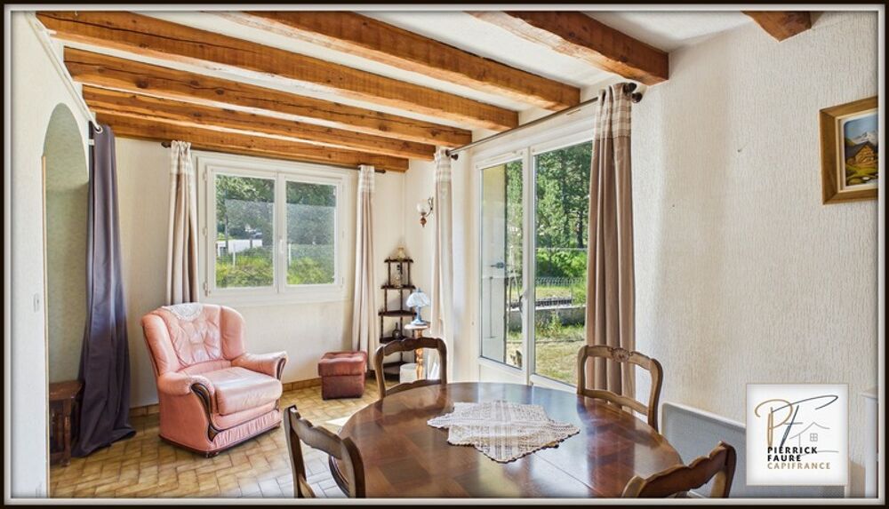 Maison atypique à Villar-Saint-Pancrace : jardin, dépendance et vue montagne