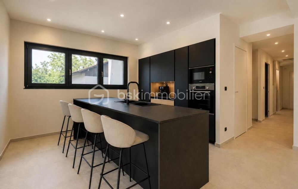 à vendre  Appartement Annecy-le-Vieux (74940)