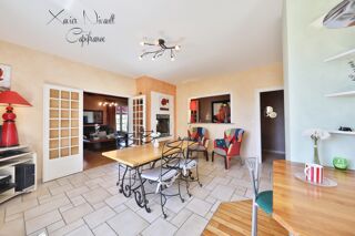  Maison à vendre 10 pièces 305 m²
