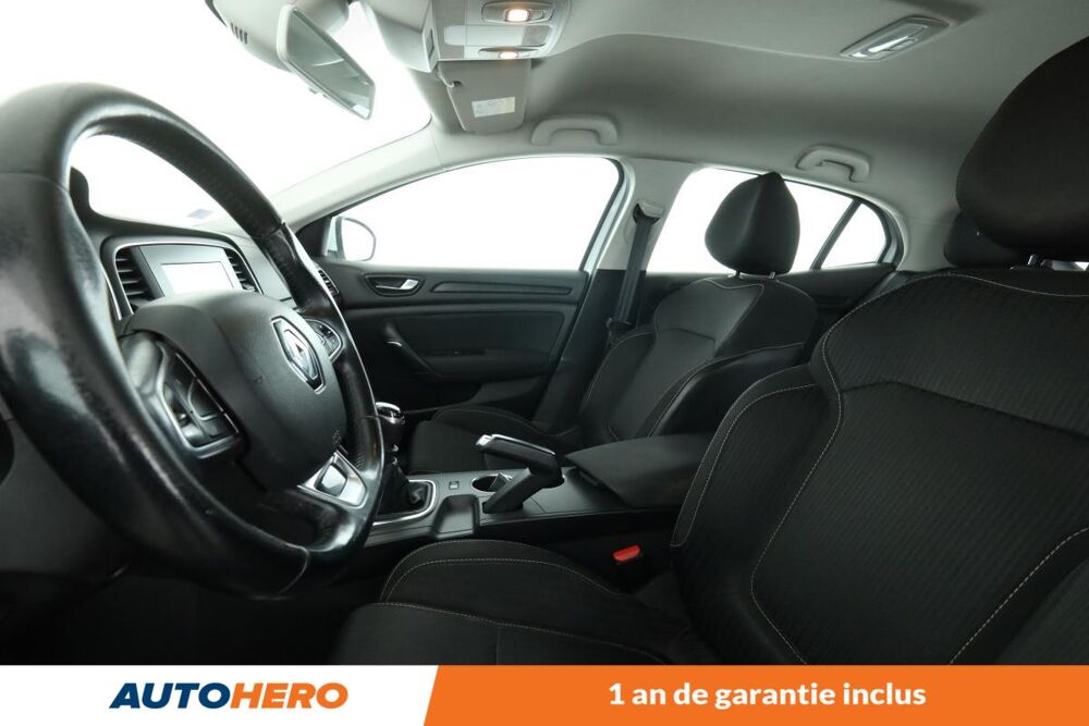 M&eacute;gane 1.3 TCe Zen 140 ch 2019 occasion 92130 Issy-les-Moulineaux