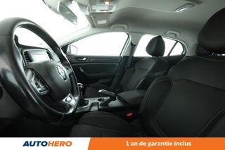 M&eacute;gane 1.3 TCe Zen 140 ch 2019 occasion 92130 Issy-les-Moulineaux