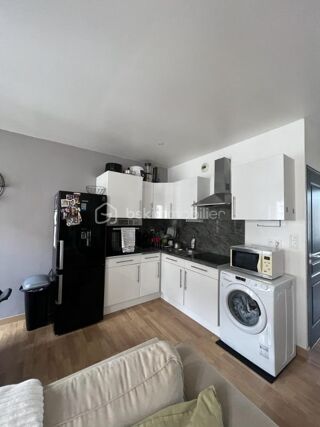  Immeuble � vendre 5 pi�ces 221 m�