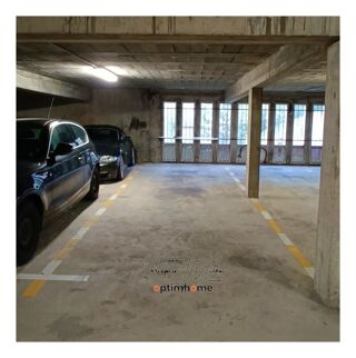  Parking / Garage  vendre 20 m