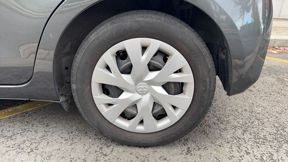 Yaris III 1.5 VVT-i 100 Hybrid E-CVT Dynamic - Automatique 2019 occasion 33000 Bordeaux