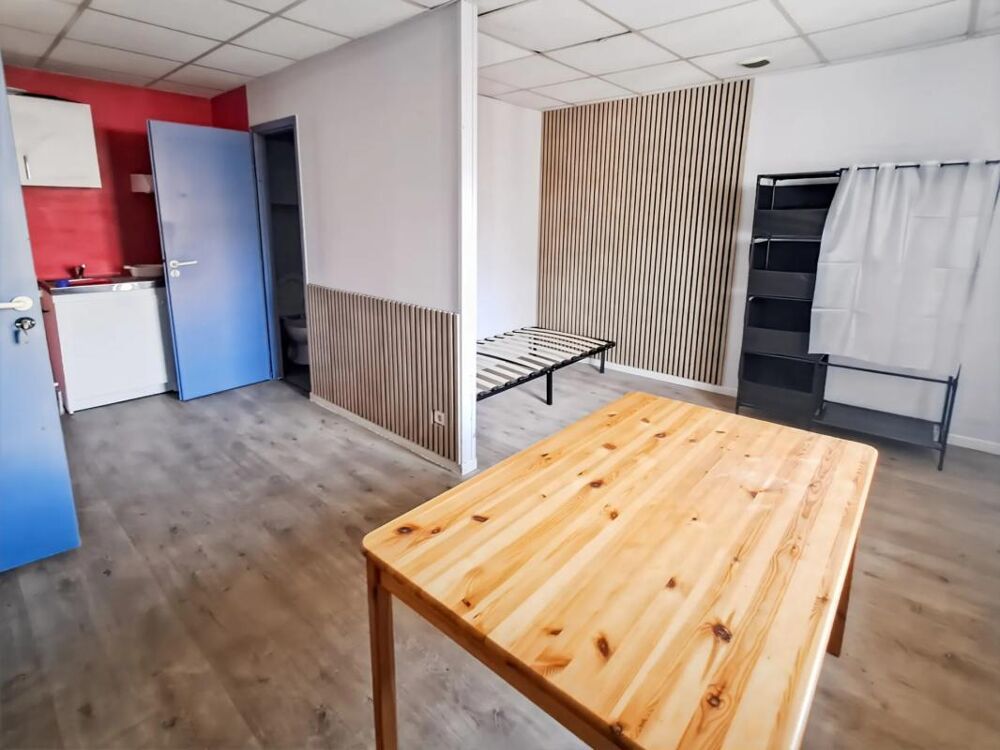 Vente Maison Immeuble de rendement de 8 studios à 300 m du lycée Gourdan polignan