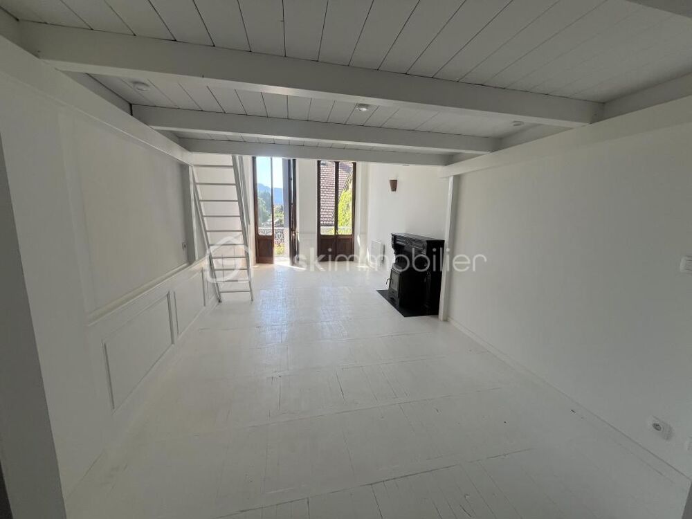 Appartement T2 de 55 m² avec grand balcon et cave
