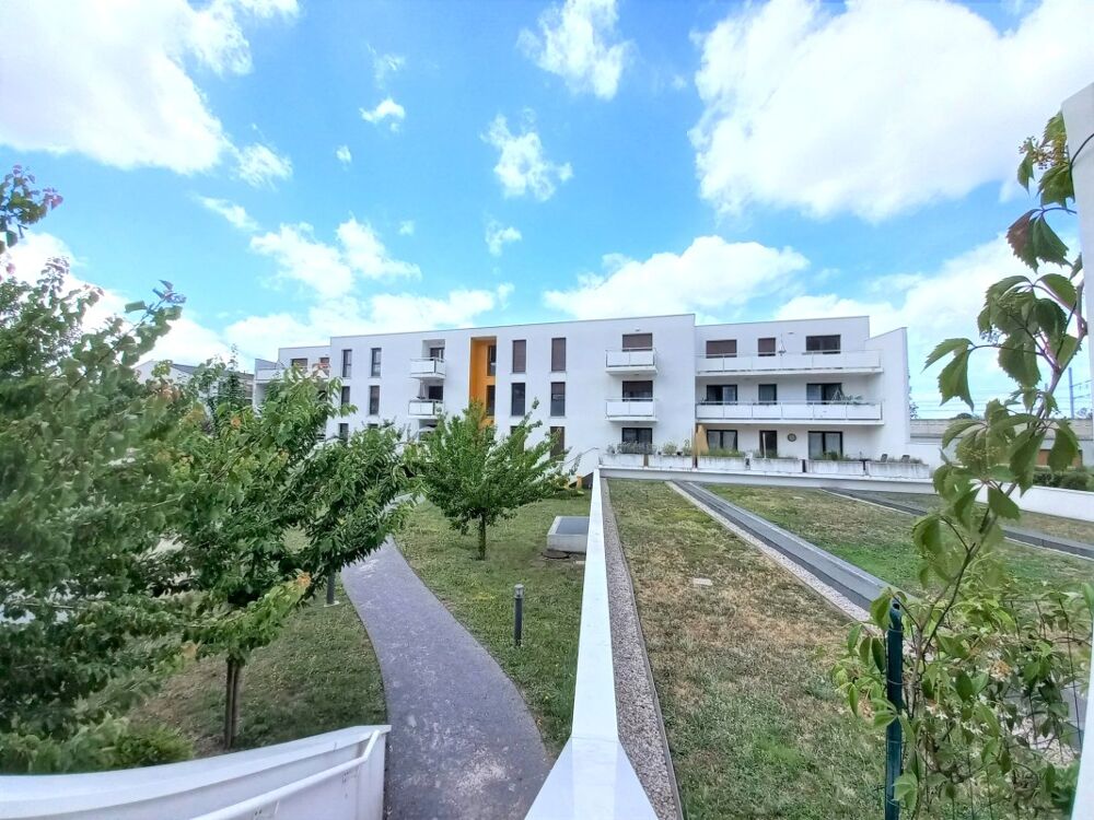 Location Appartement T3 avec terrasse, jardin et parking à CENON Cenon
