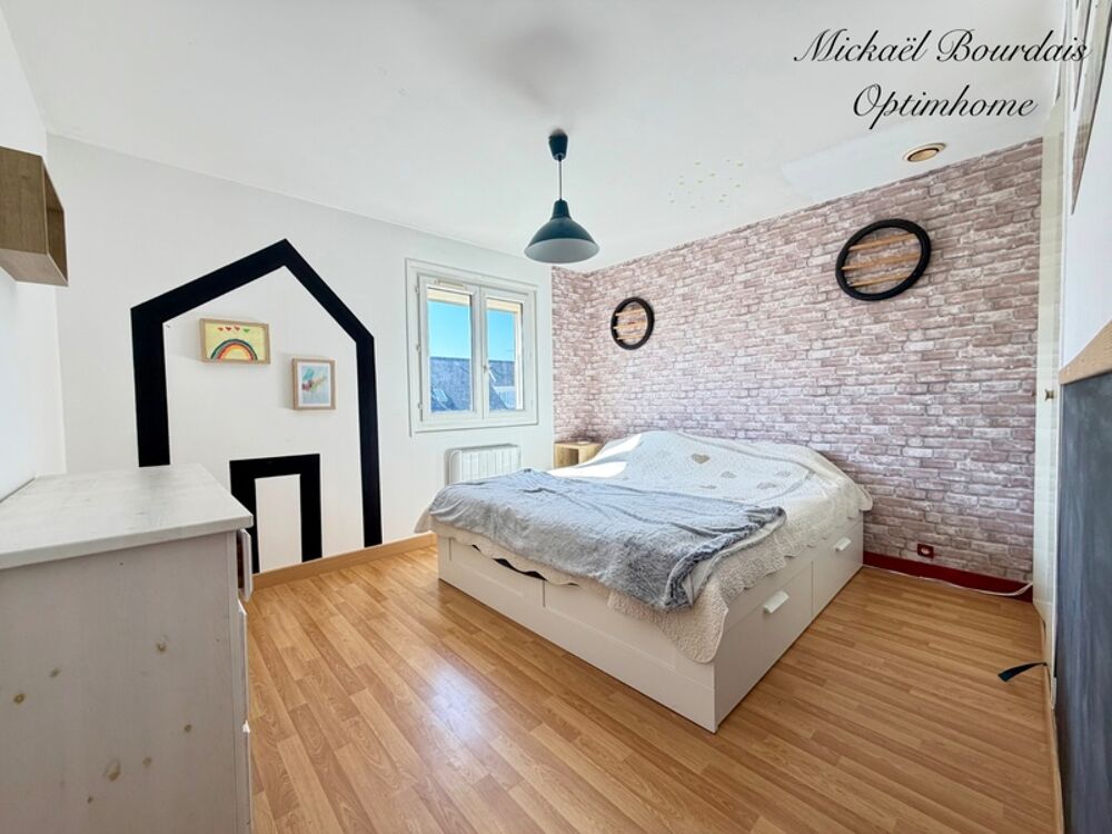 Vente Maison Maison familiale avec potentiel, au calme et proche de toutes commodités – 130 m² habitables + sous-sol complet – Terrain clos Le lude