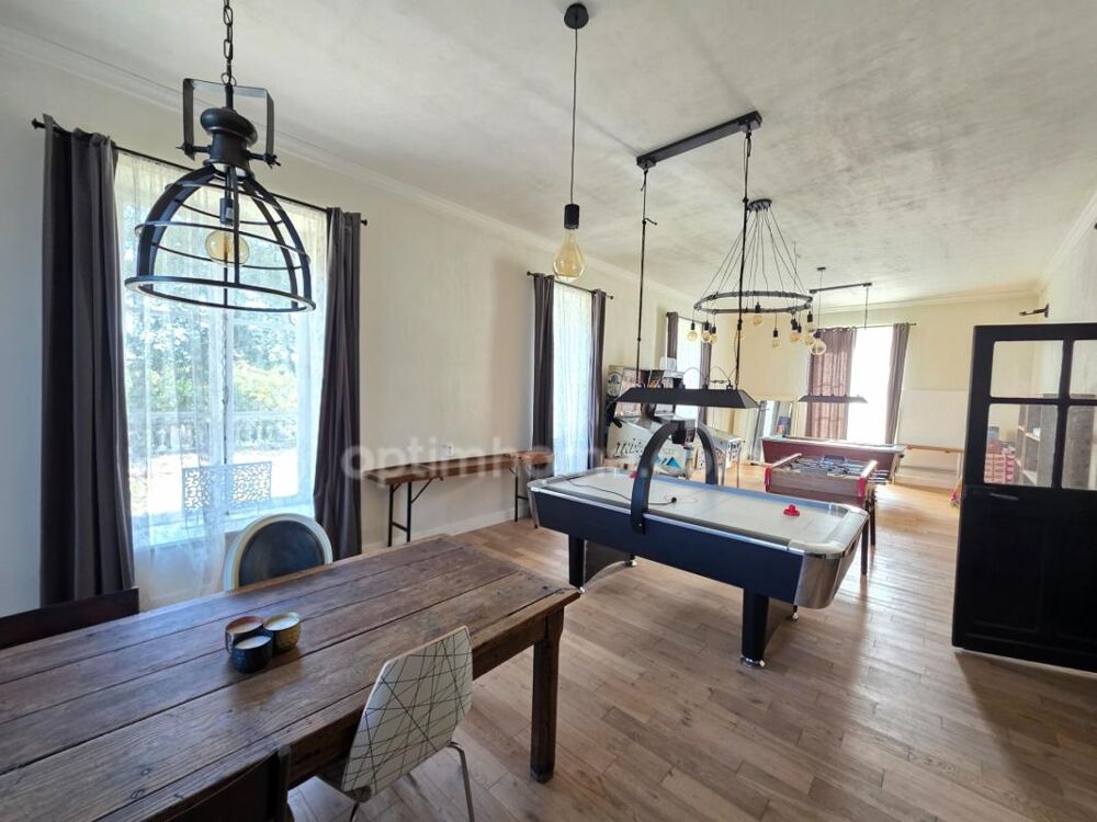 à vendre  Propriété/château Châteauneuf-la-Forêt (87130)