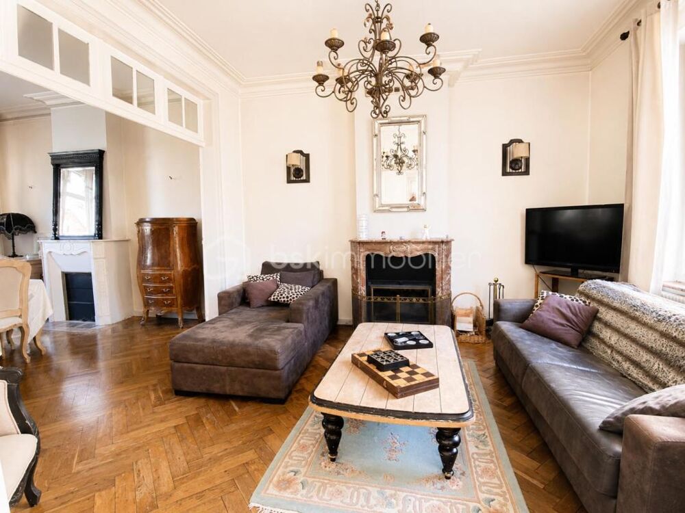 Vente Maison Maison de caractère des années 1930 – beaux volumes, terrain arboré 2765m² Courcelles le comte
