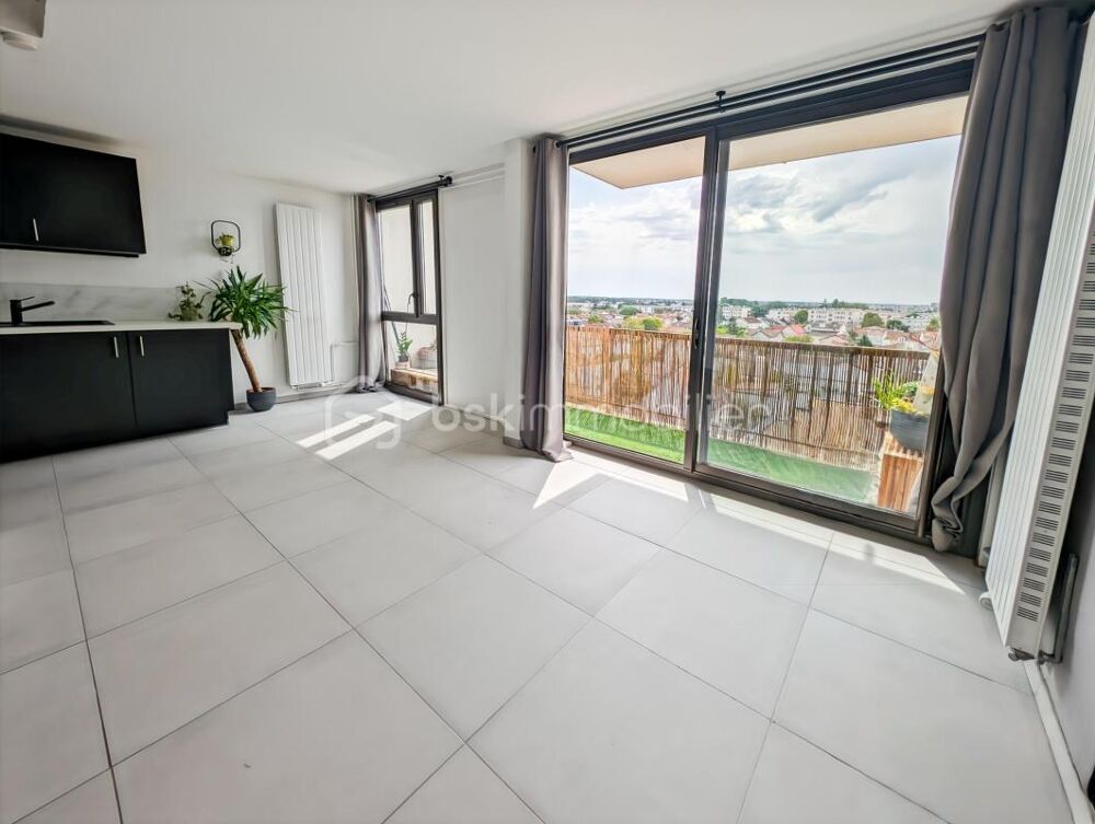 Vente Duplex/Triplex SUPERBE DUPLEX CHAMPIGNY CENTRE PROCHE FUTUR METRO 15 AVEC PARKING BALCON ET CAVE Champigny sur marne