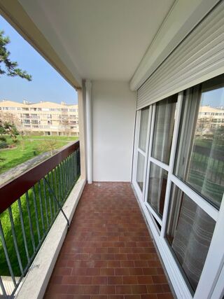  Appartement à louer 2 pièces 62 m²