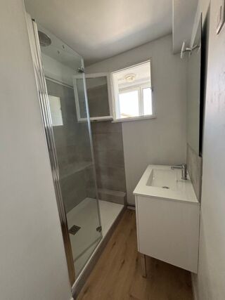  Appartement à louer 2 pièces 60 m²