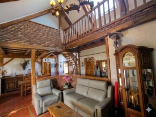  Maison à vendre 10 pièces 215 m²