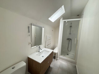  Immeuble � vendre 10 pi�ces 227 m�