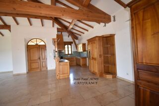  Maison � vendre 9 pi�ces 304 m�