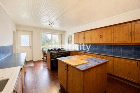   Maison Maison - 6 pi�ce(s) - 134 m�