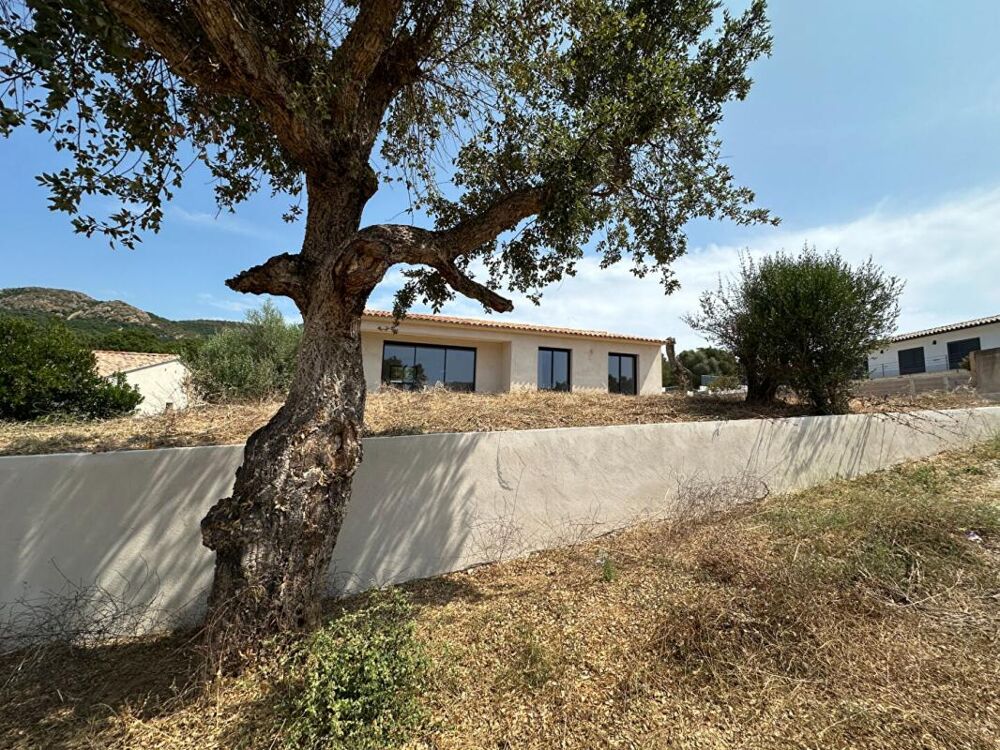Vente Maison Maison  neuve T4 à Ste Lucie De Porto-vecchio  20144 - Corse du Sud Sainte lucie de porto vecchio