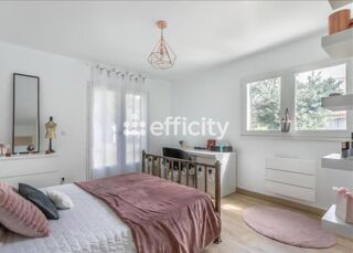  Maison � vendre 8 pi�ces 166 m�