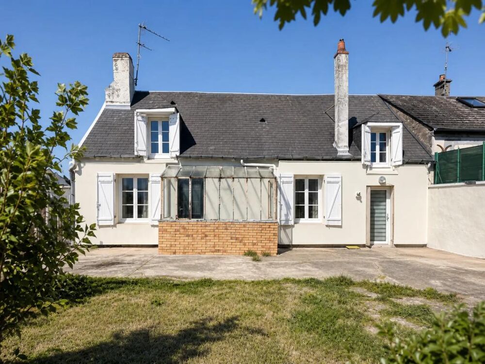 Vente Maison Maison de 4 pièces de 76,5 m² à La Chapelle-Saint-Ursin La chapelle saint ursin
