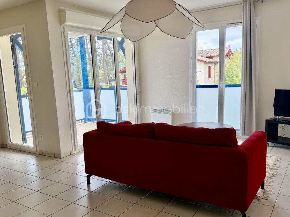 Appartement T3 avec piscine privée 'Résidence des pins'