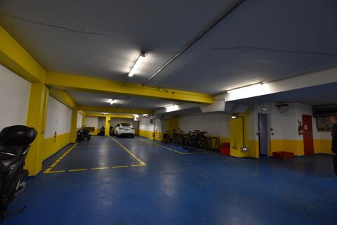  Parking / Garage � louer 281 m�