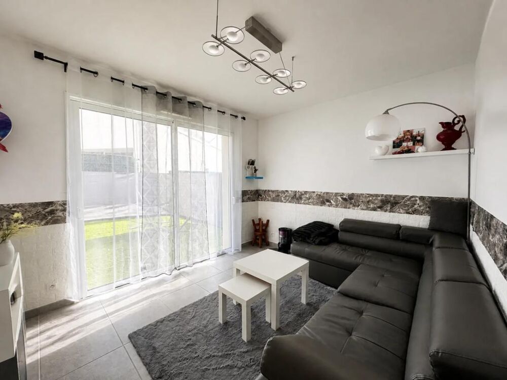 Vente Maison Maison pmr de 5 pièces de 96 m² à Trélazé Trelaze