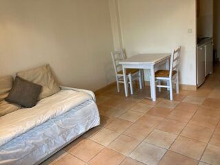  Appartement à louer 1 pièce 27 m²